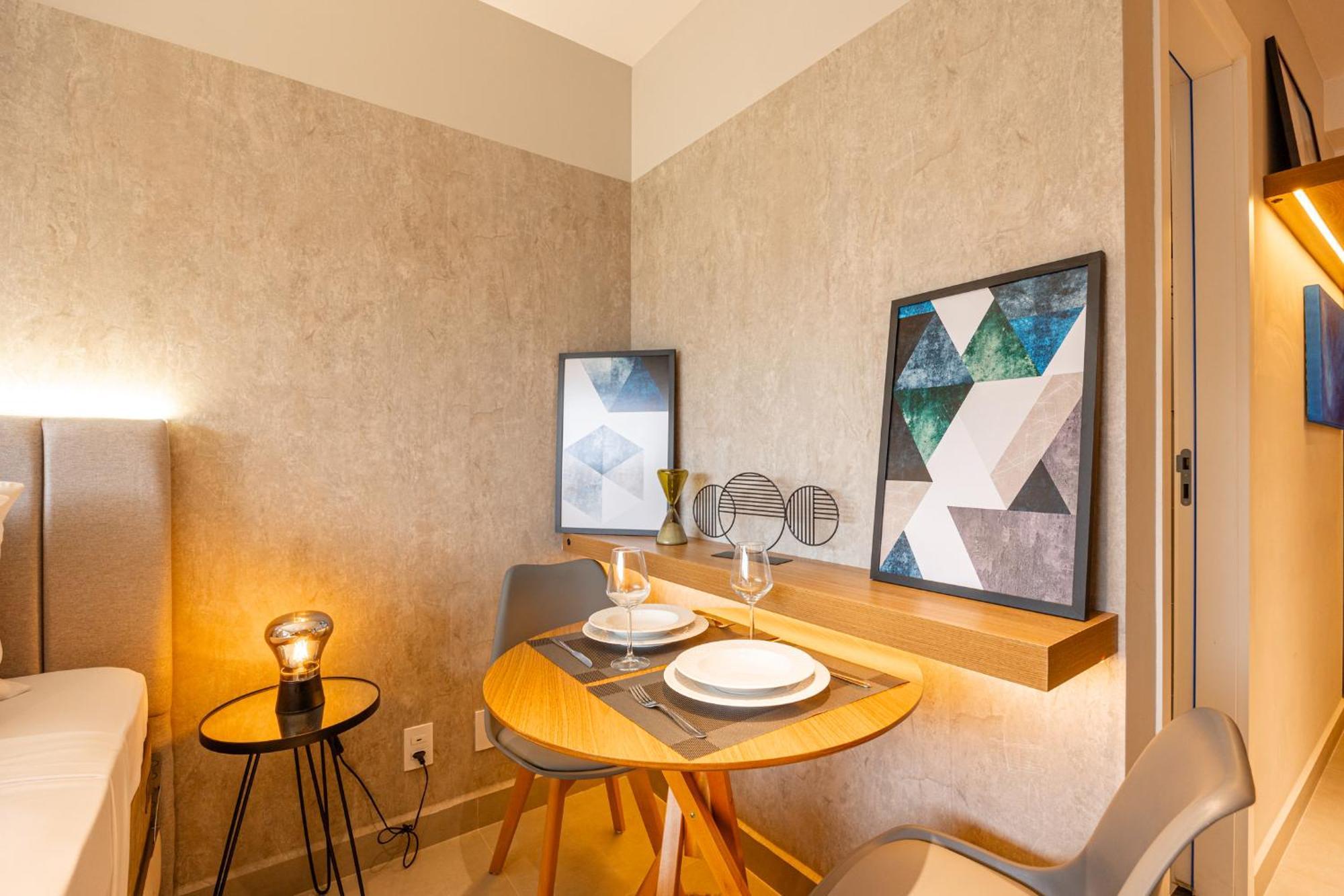 Apartamento Com Vista Livre Em Perdizes *