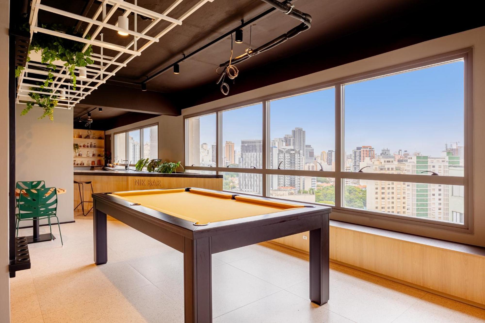 Apartamento Com Vista Livre Em Perdizes *